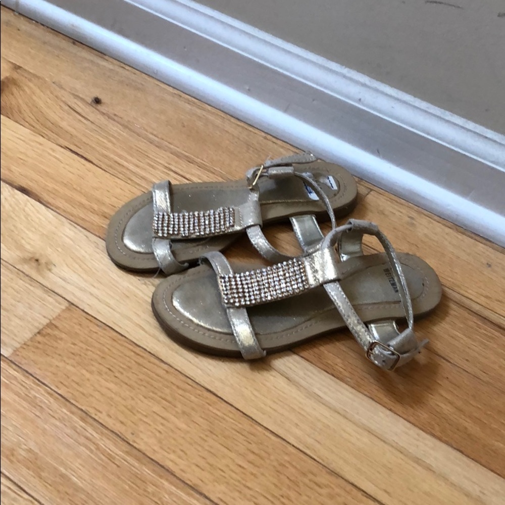 Stuart Weitzman girls gold sandals